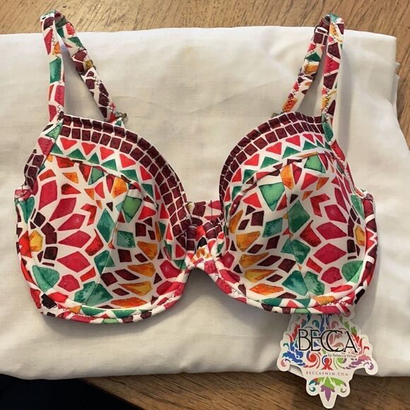 BECCASWIM MULTICOLOR BIKINI TOP.  NEW - Picture 2 of 9
